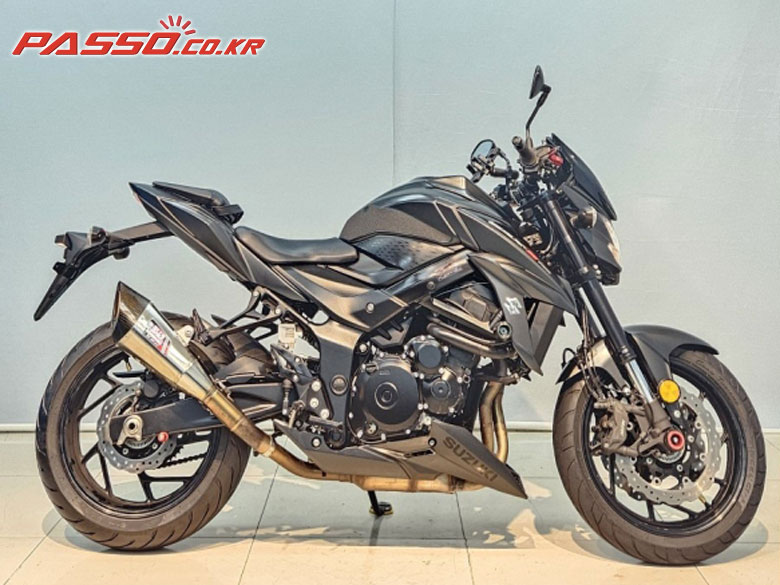 Suzuki GSX S 750