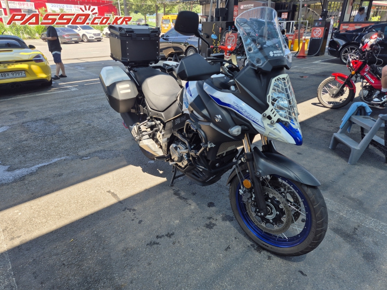 Suzuki 브이 스트롬 650 XT ABS