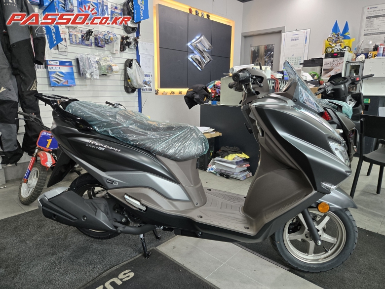 Suzuki 버그만 스트리트 125 EX