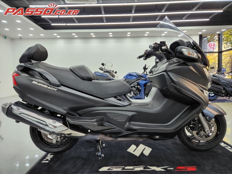 Suzuki 버그만 650 익스큐티브