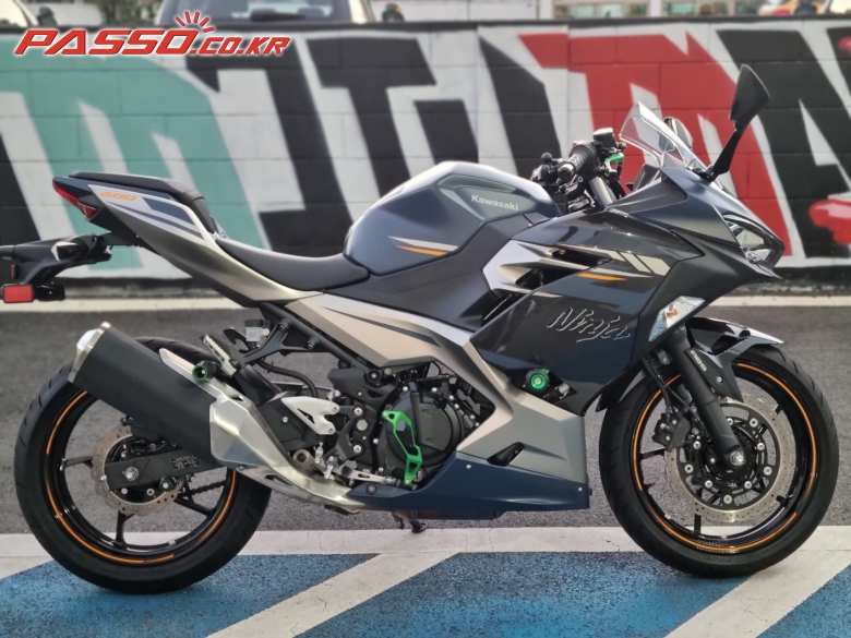 Kawasaki 닌자 400 ABS