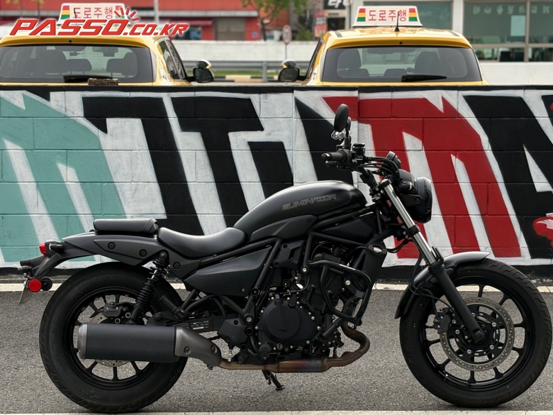Kawasaki 엘리미네이터 500