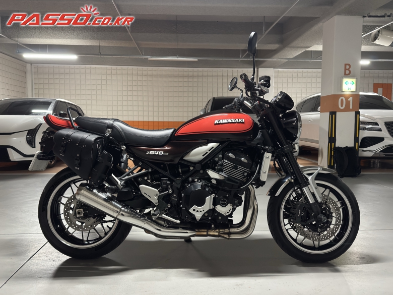 Kawasaki Z 900 RS ABS