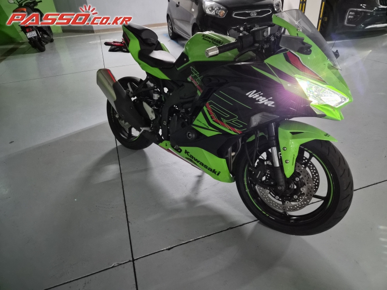 Kawasaki 닌자 ZX 4 RR