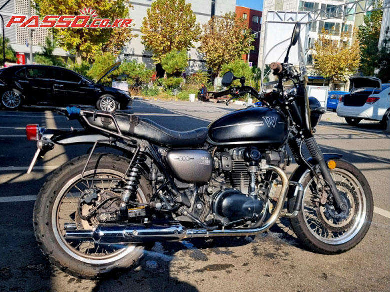Kawasaki W 800