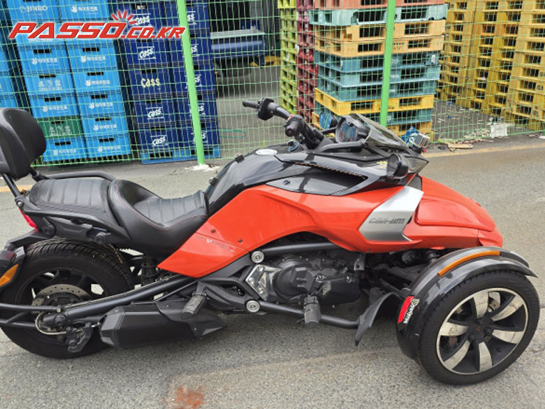 Can-Am 스파이더 F3 S