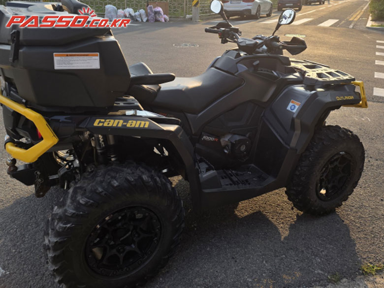 Can-Am 아웃랜더 1000 맥스 XT