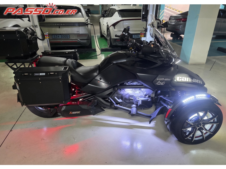 Can-Am 스파이더 F3 S