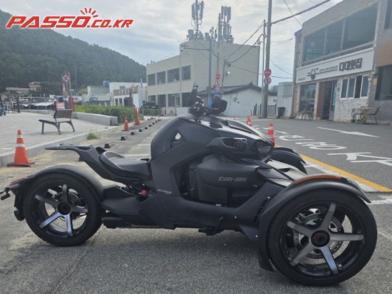 Can-Am 라이커 900 스포츠