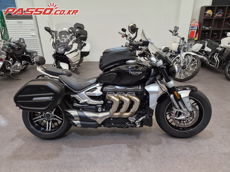 Triumph 로켓Ⅲ R