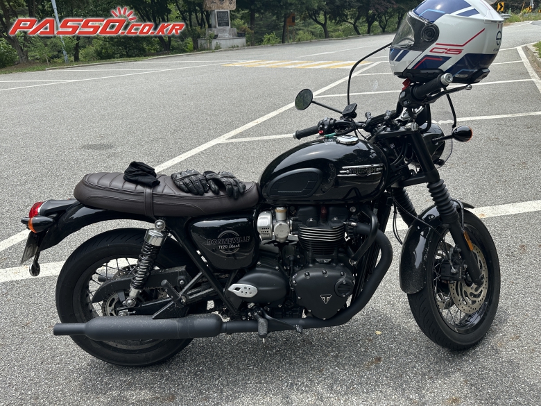 Triumph 본네빌 T120 블랙