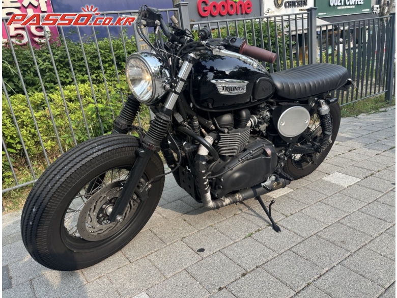Triumph 본네빌 T100