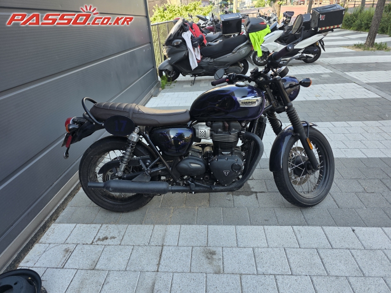 Triumph 본네빌 T100