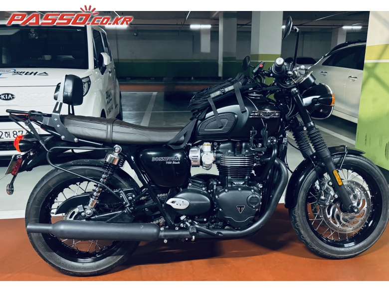 Triumph 본네빌 T120 블랙