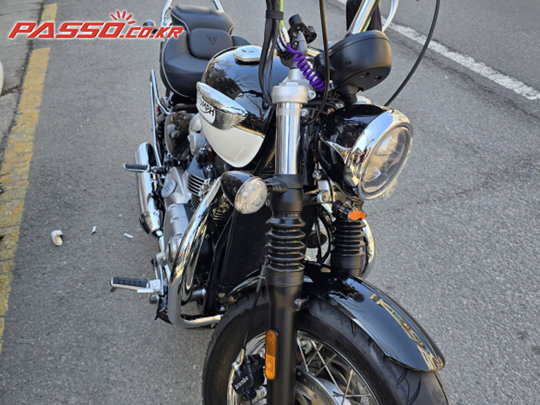 Triumph 스피드 마스터