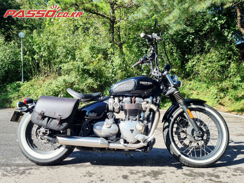 Triumph 본네빌 바버