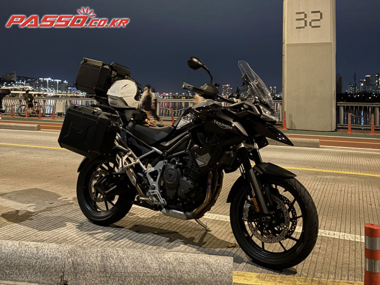 Triumph 타이거 1200 GT 프로