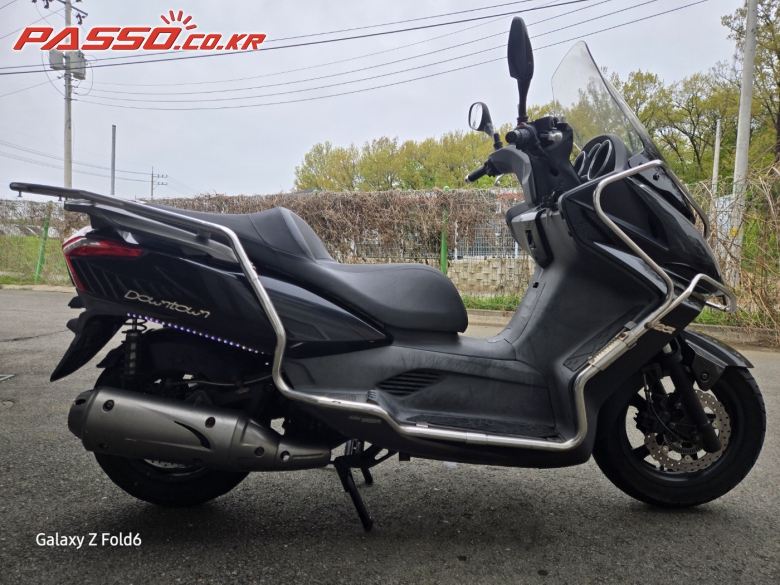 KYMCO 다운타운 125 i