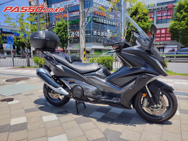 KYMCO AK 550 i