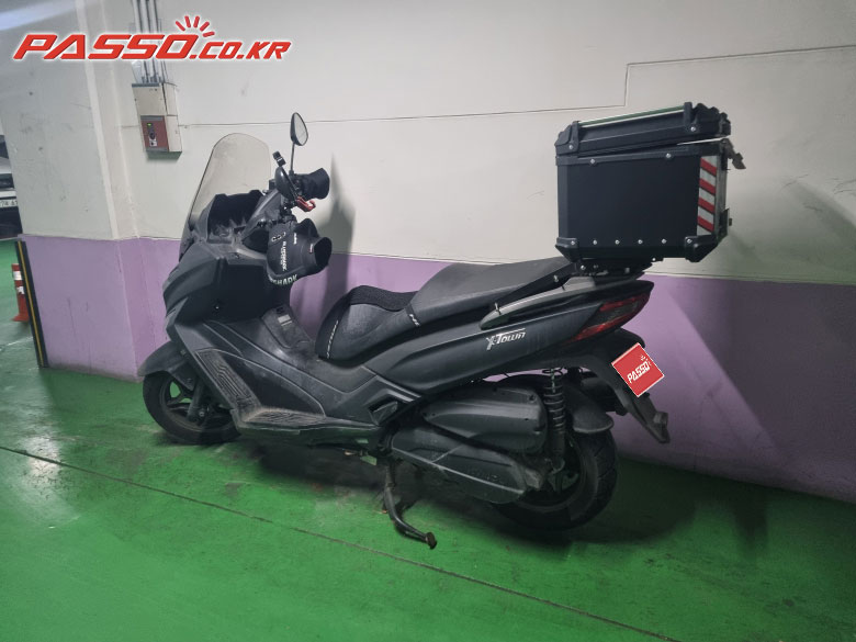 KYMCO X 타운 300 i