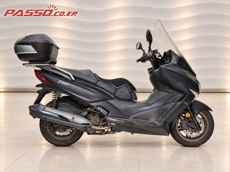 KYMCO X 타운 300 i