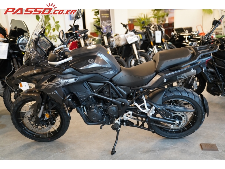 Benelli TRK 502 X