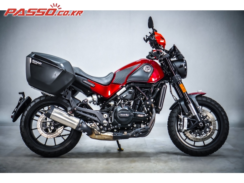 Benelli 레온치노 500