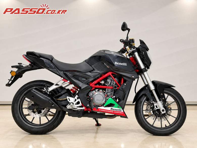 Benelli TNT 250