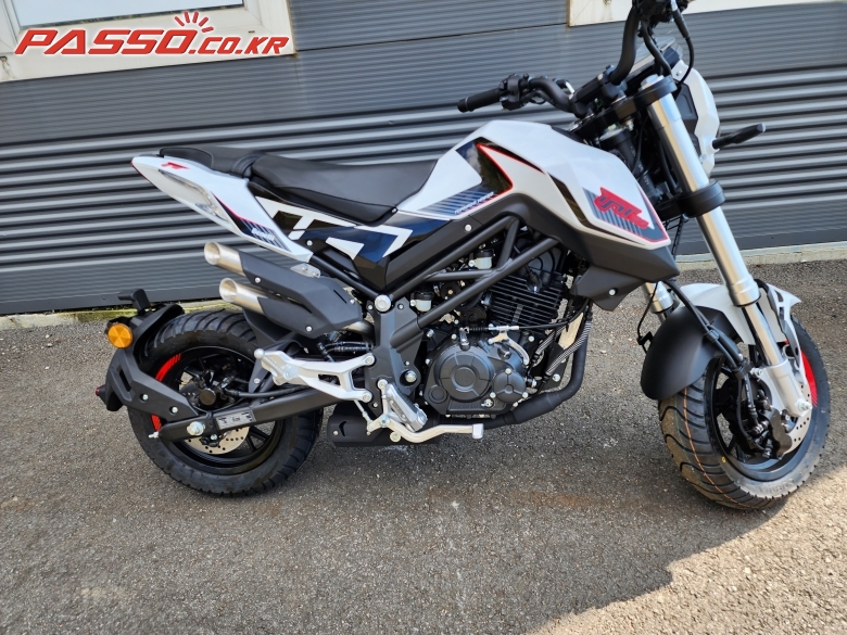 Benelli TNT 125