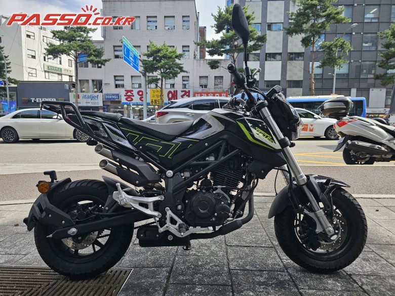 Benelli TNT 125