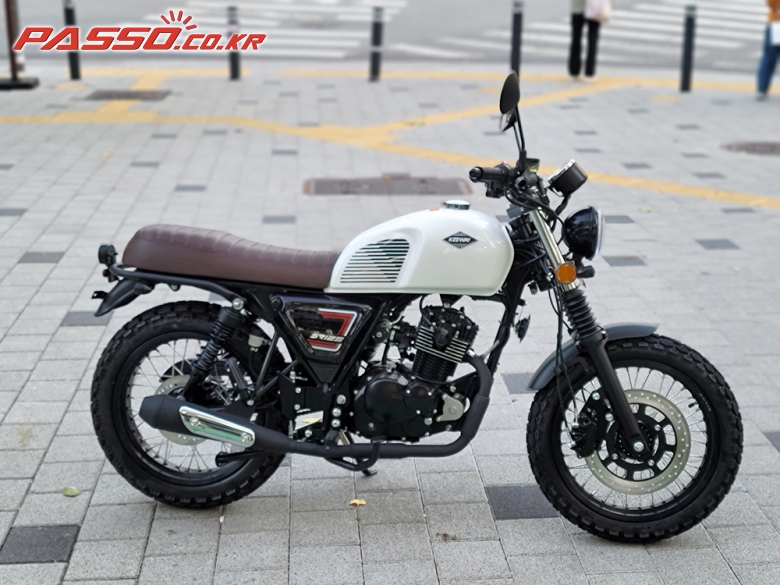 Benelli SR 125