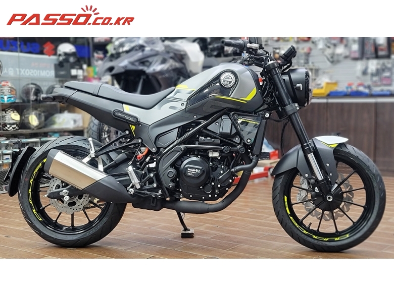 Benelli 레온치노 250