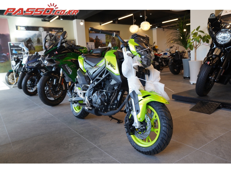 Benelli TNT 125