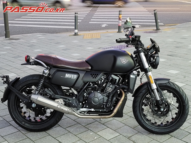 Hansom Bike 뮤트 400