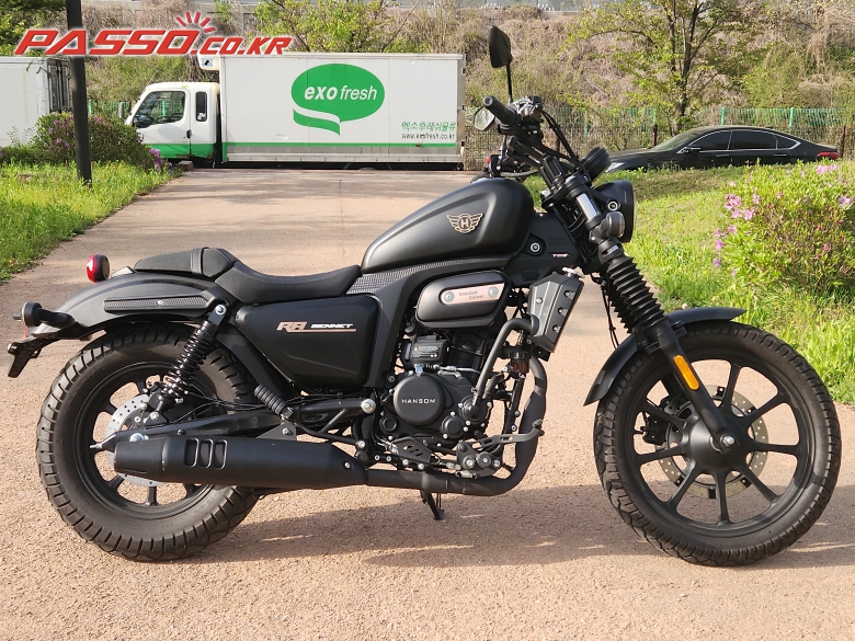 Hansom Bike 베네트 125