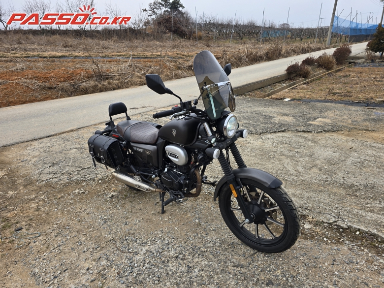 Hansom Bike 베네트 125