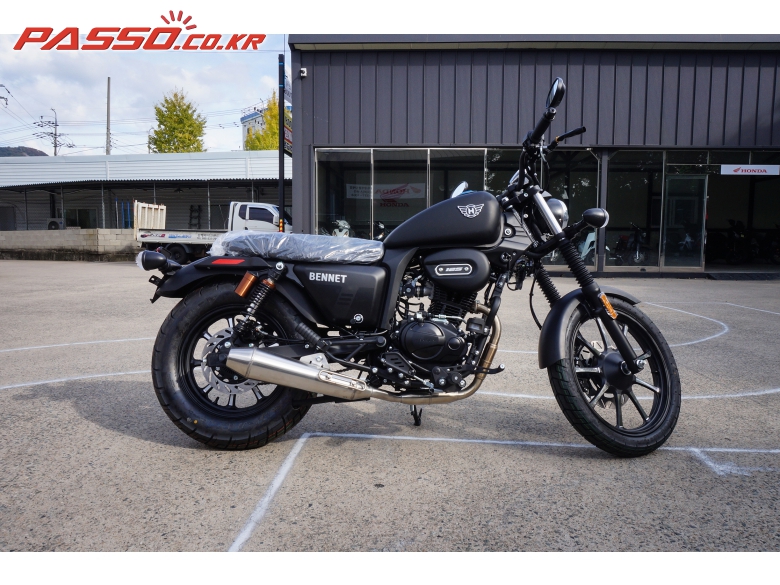 Hansom Bike 베네트 125