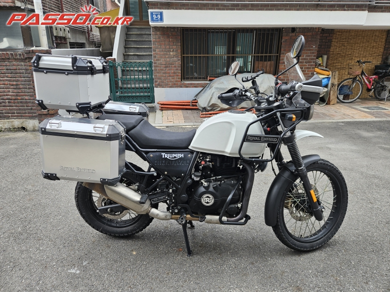 Royal Enfield 히말라얀 411