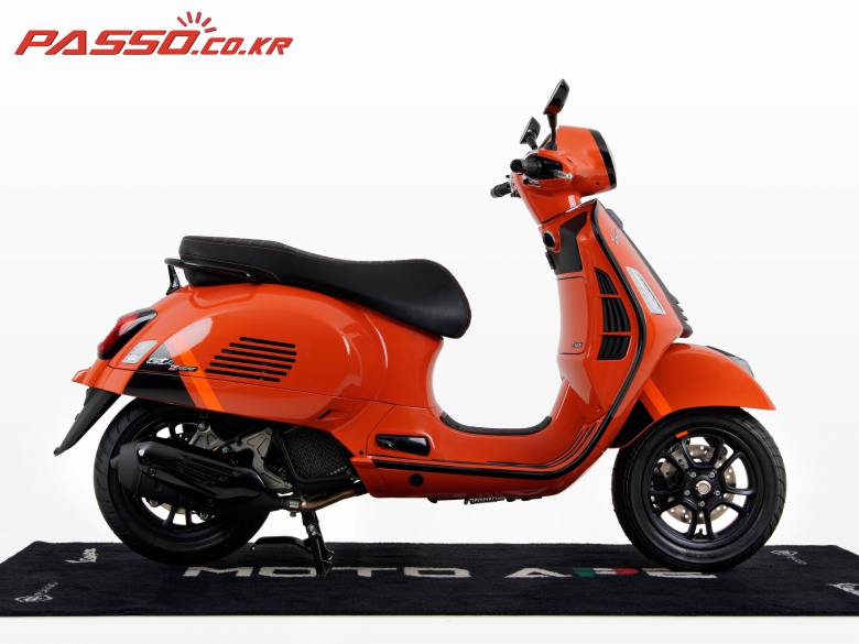 Vespa GTS 125 슈퍼스포츠