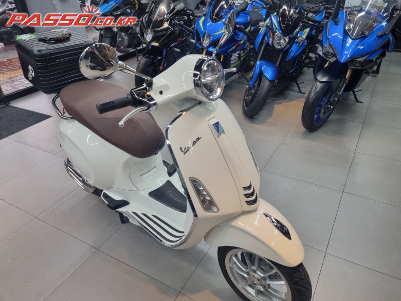 Vespa 프리마베라 125 ABS