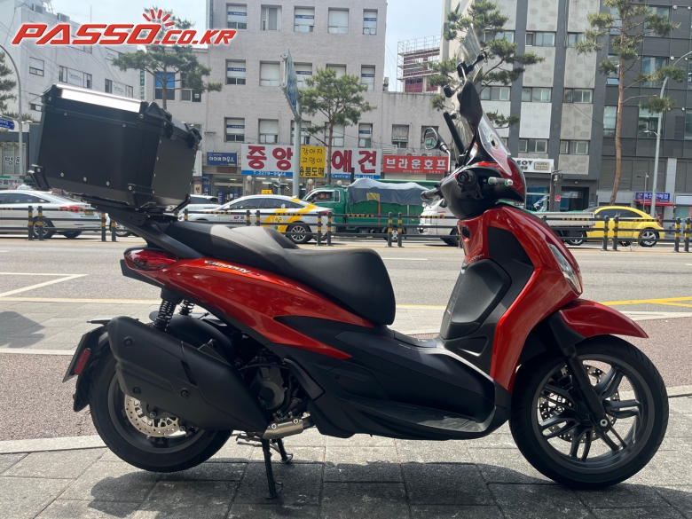 Piaggio 비버리 400 S