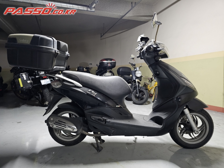 Piaggio 플라이 125