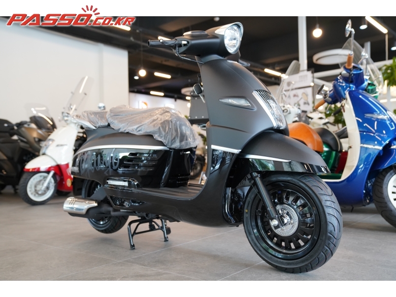 Peugeot 장고 스포츠 125