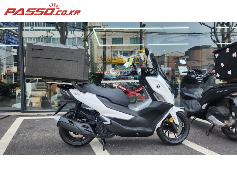 Vogue SR 125 GT