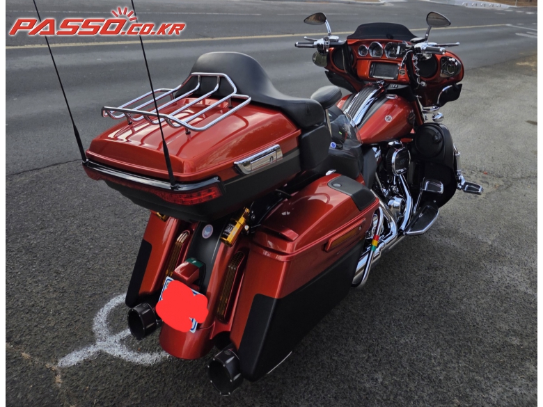 Harley-Davidson CVO 스트리트 글라이드