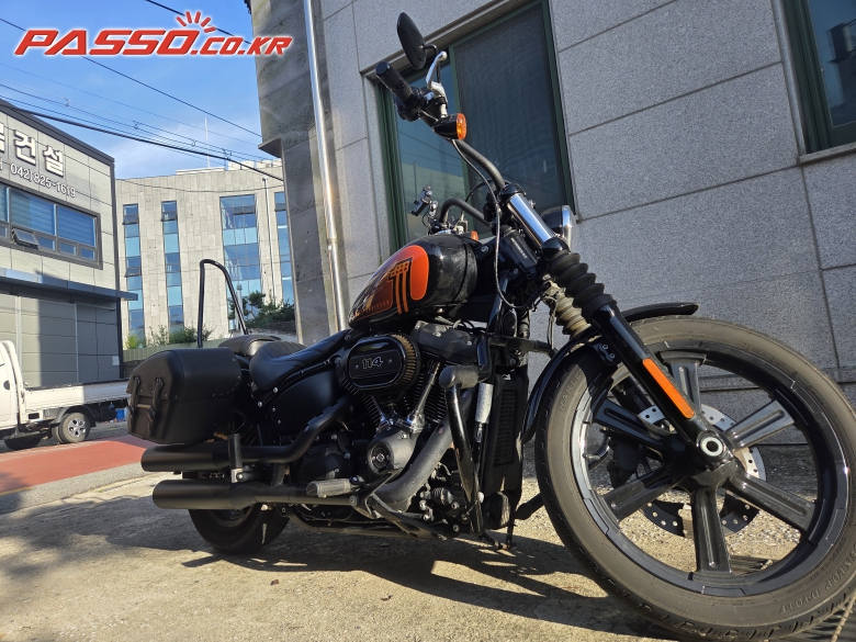 Harley-Davidson 스트리트 밥 114