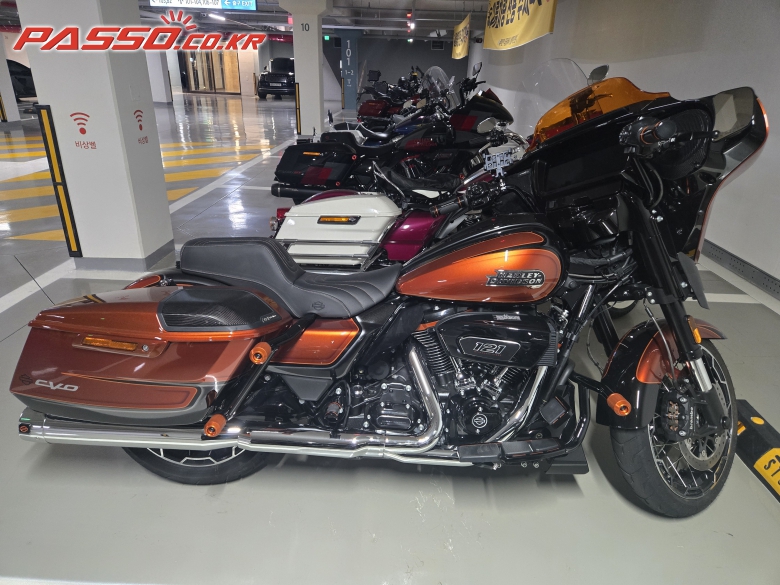 Harley-Davidson CVO 스트리트 글라이드