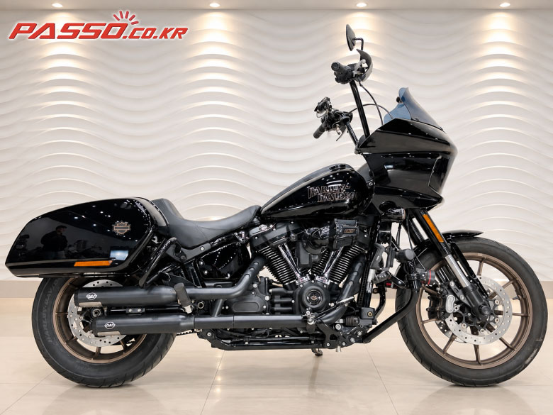 Harley-Davidson 로우라이더 ST