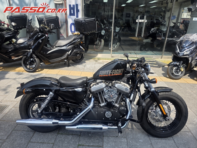 Harley-Davidson 포티에잇 48