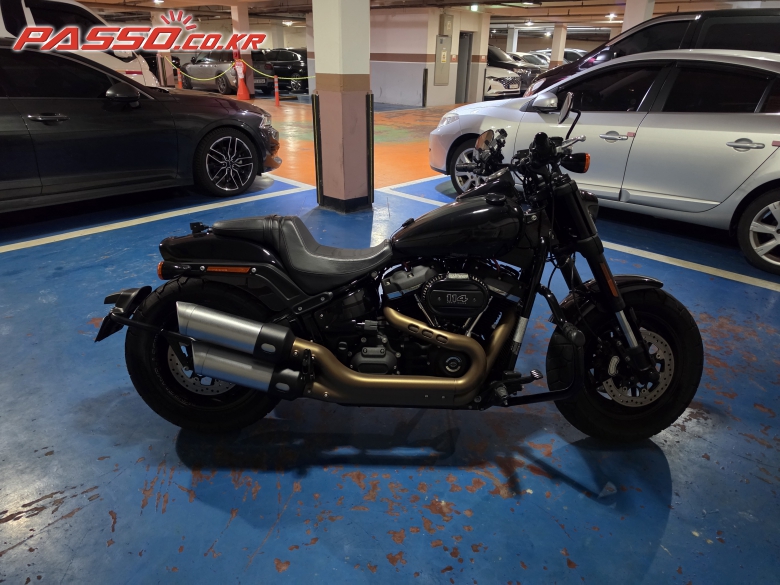 Harley-Davidson 팻밥 114